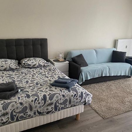 Appartement Parc De Fresnoy Roye  Exteriör bild