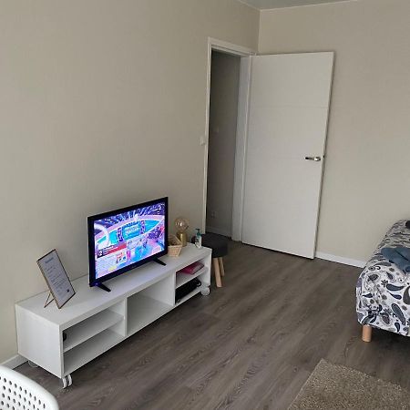 Appartement Parc De Fresnoy Roye  Exteriör bild